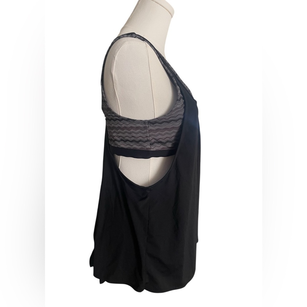 Athleta Black and Gray Activewear Top - Picture 3 of 8